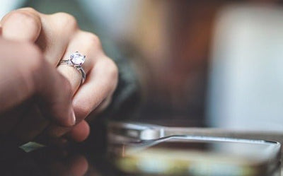Engagement Rings on a Budget: Finding the Best Affordable Options