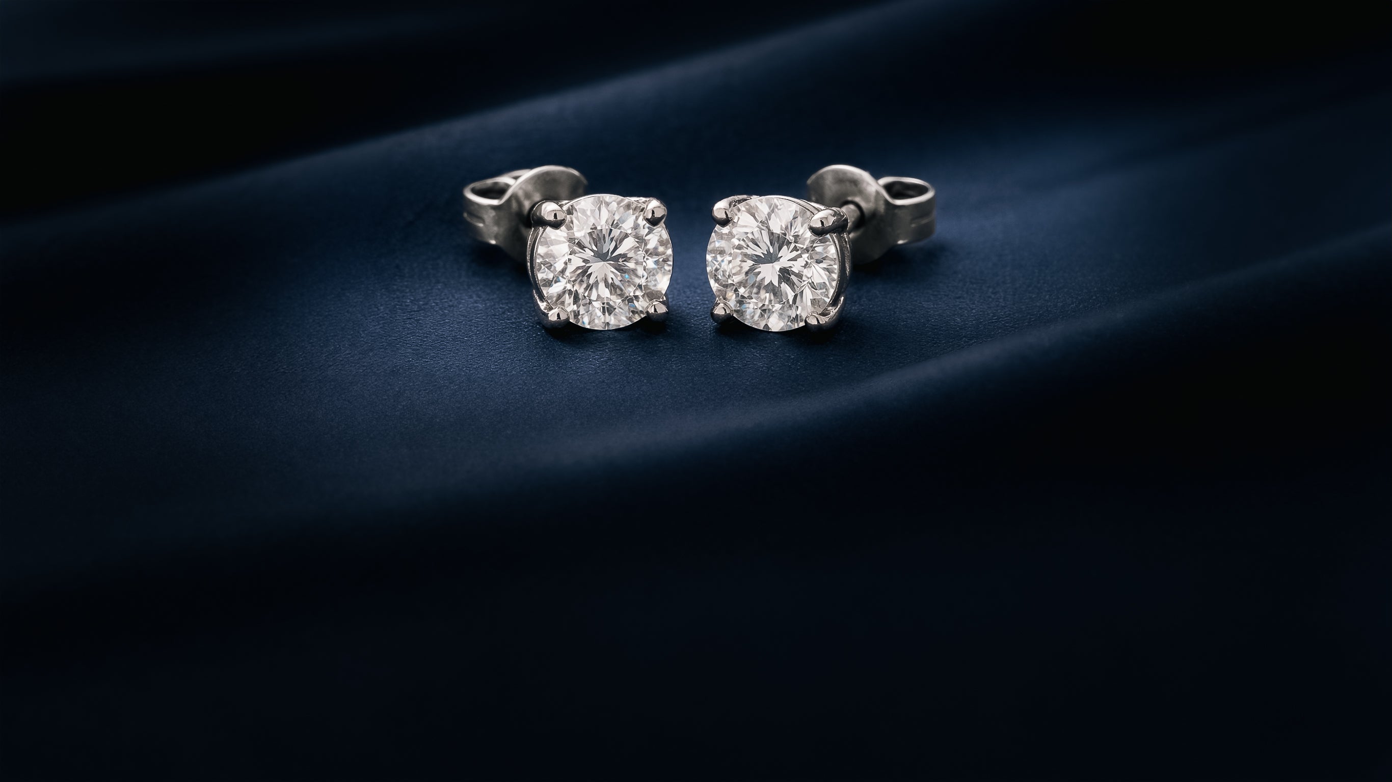 LAB GROWN DIAMOND STUDS