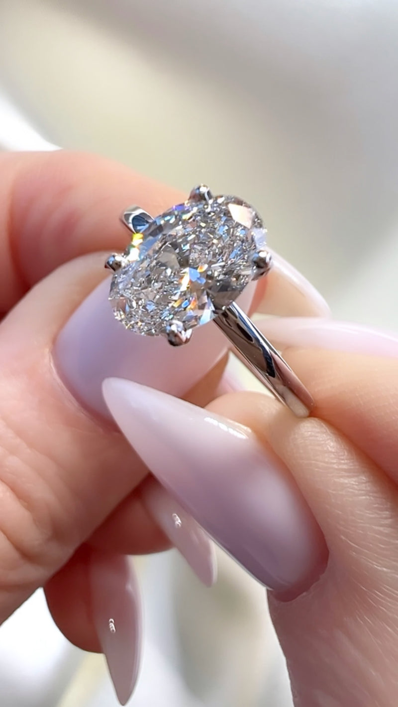 1.52CT Oval Cut Lab Diamond Solitaire Ring