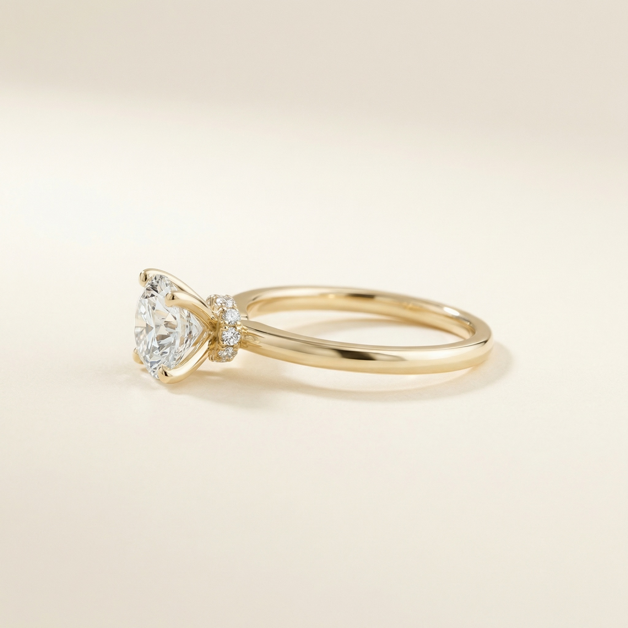 LUX-85135-1 Four Prong Classic Solitaire With Diamond Collar