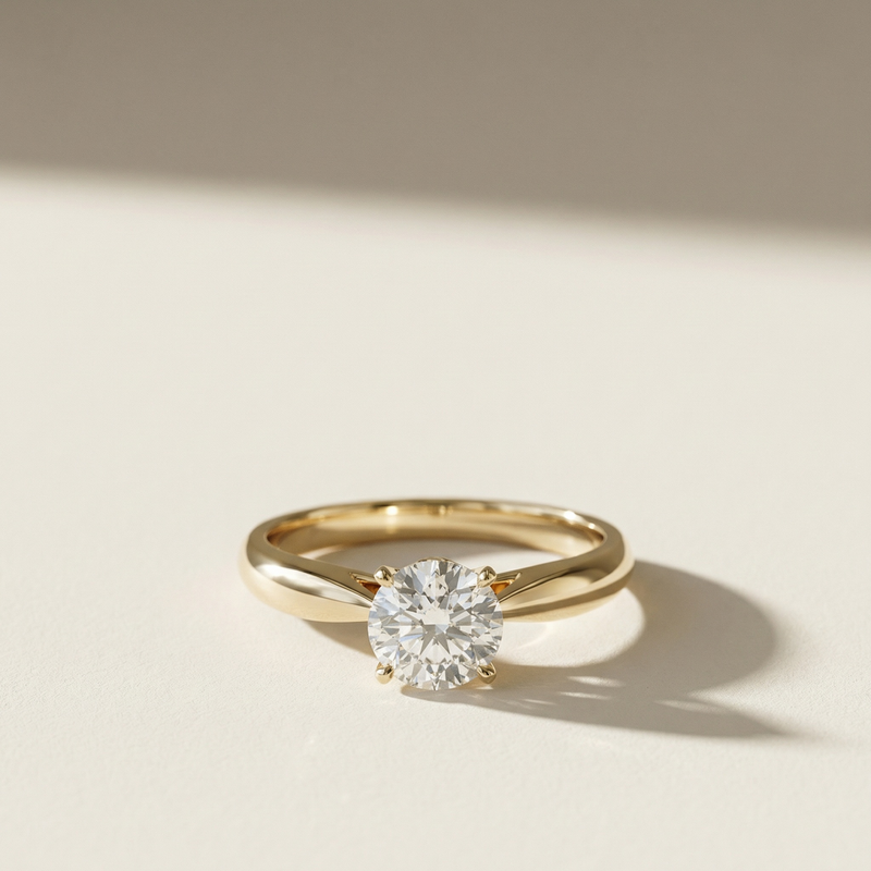 LUX-84355-1 Classic Tapered Cathedral Solitaire