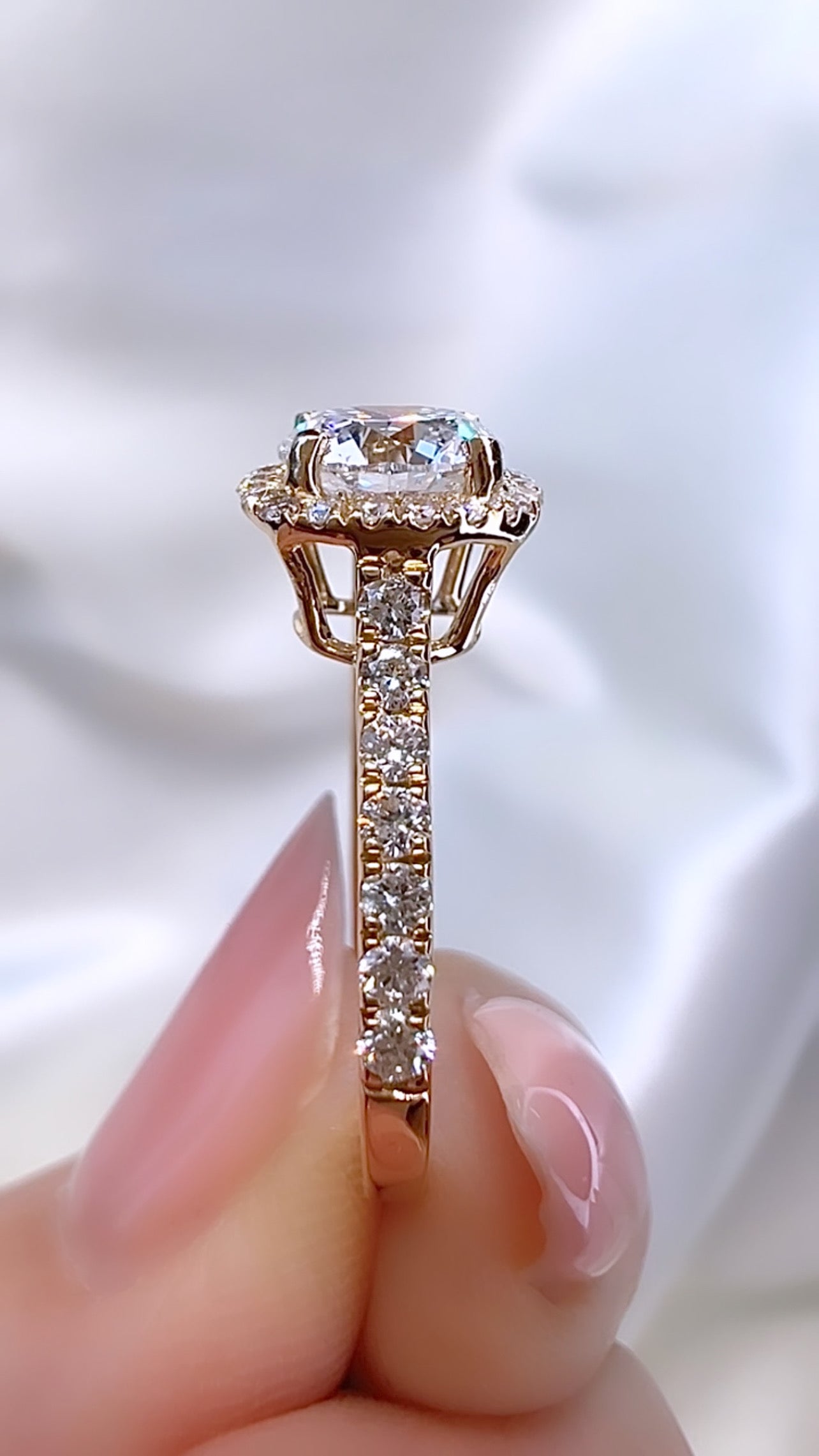 1.12CT Round Brilliant Cut Lab Diamond Cushion Halo Ring