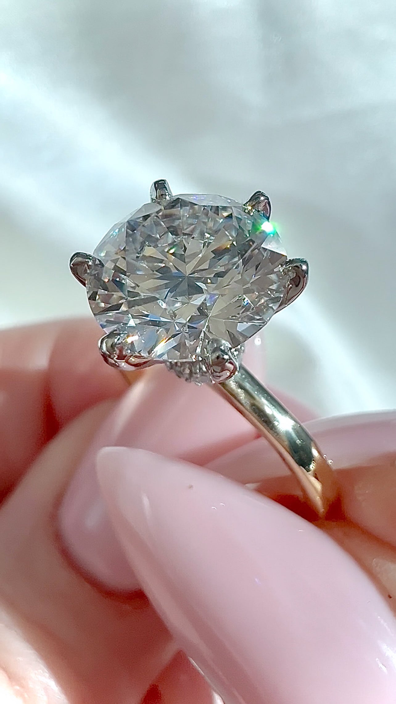 3.09CT Round Brilliant Cut Lab Diamond Pavé Collar Solitaire Engagement Ring