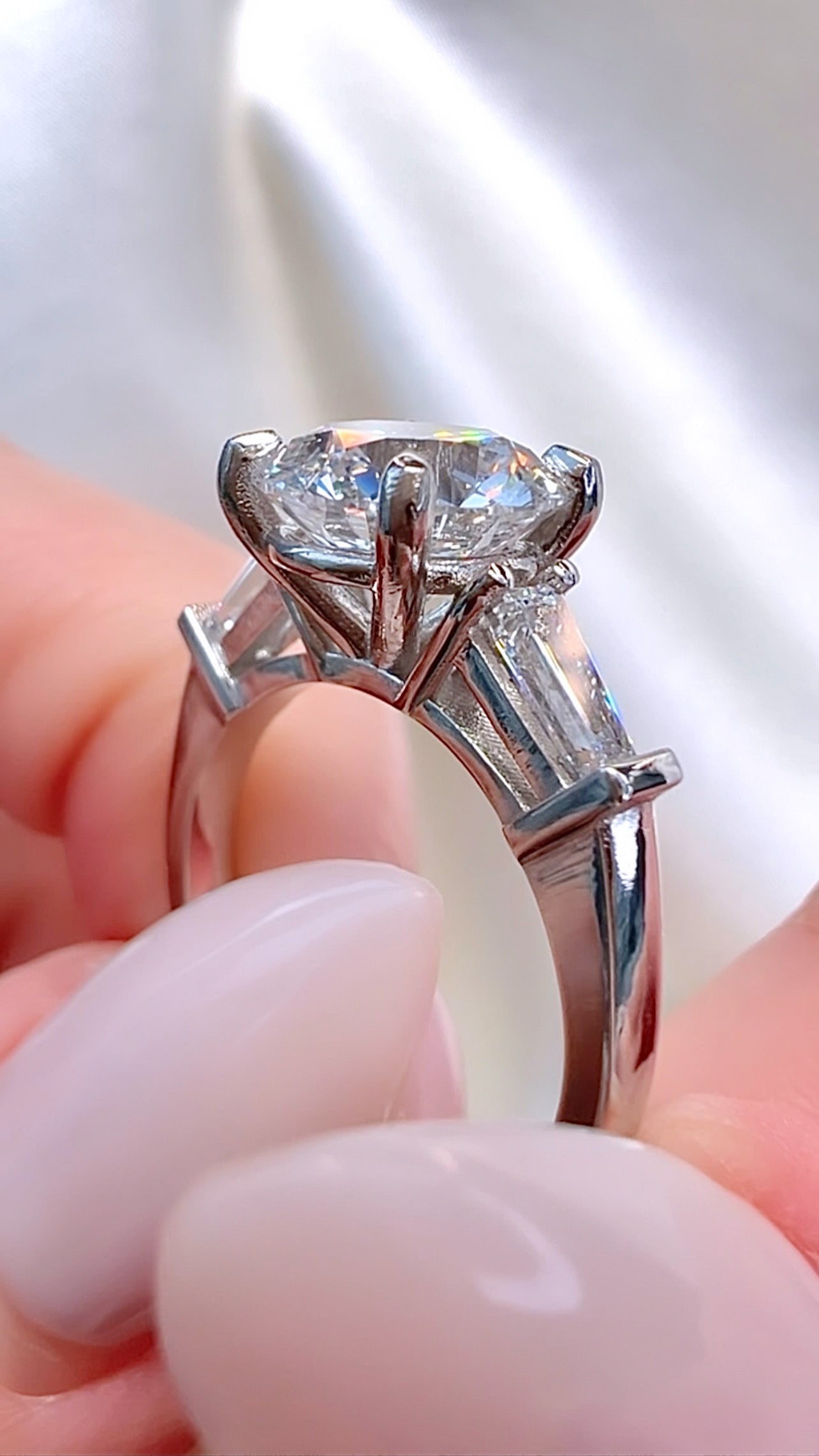 3.06CT Total Weight Round Brilliant Cut Lab Diamond Three Stone Ring Luxury Diamonds