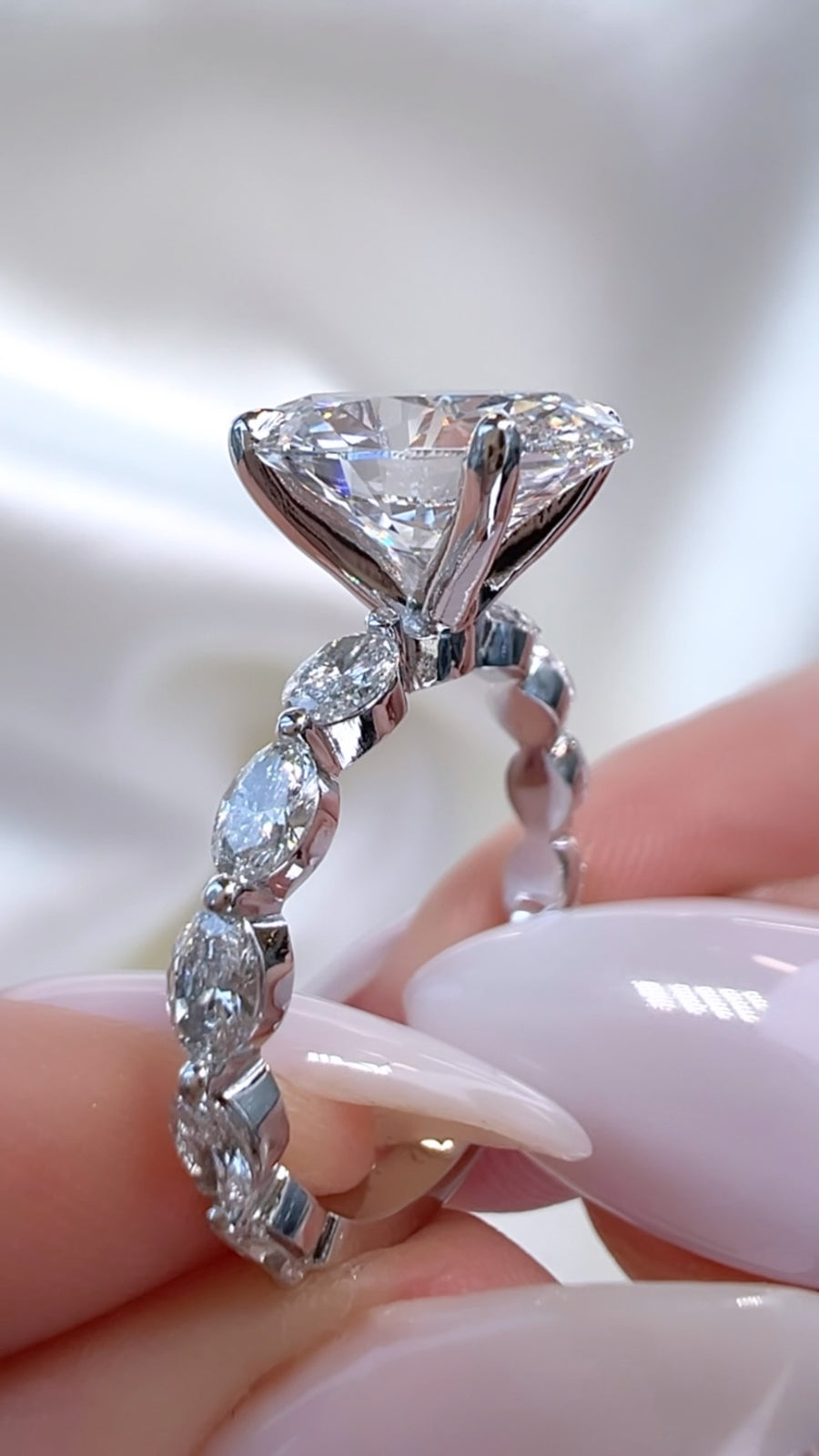 2.81CT Oval Cut Lab Diamond Ring Luxury Diamonds
