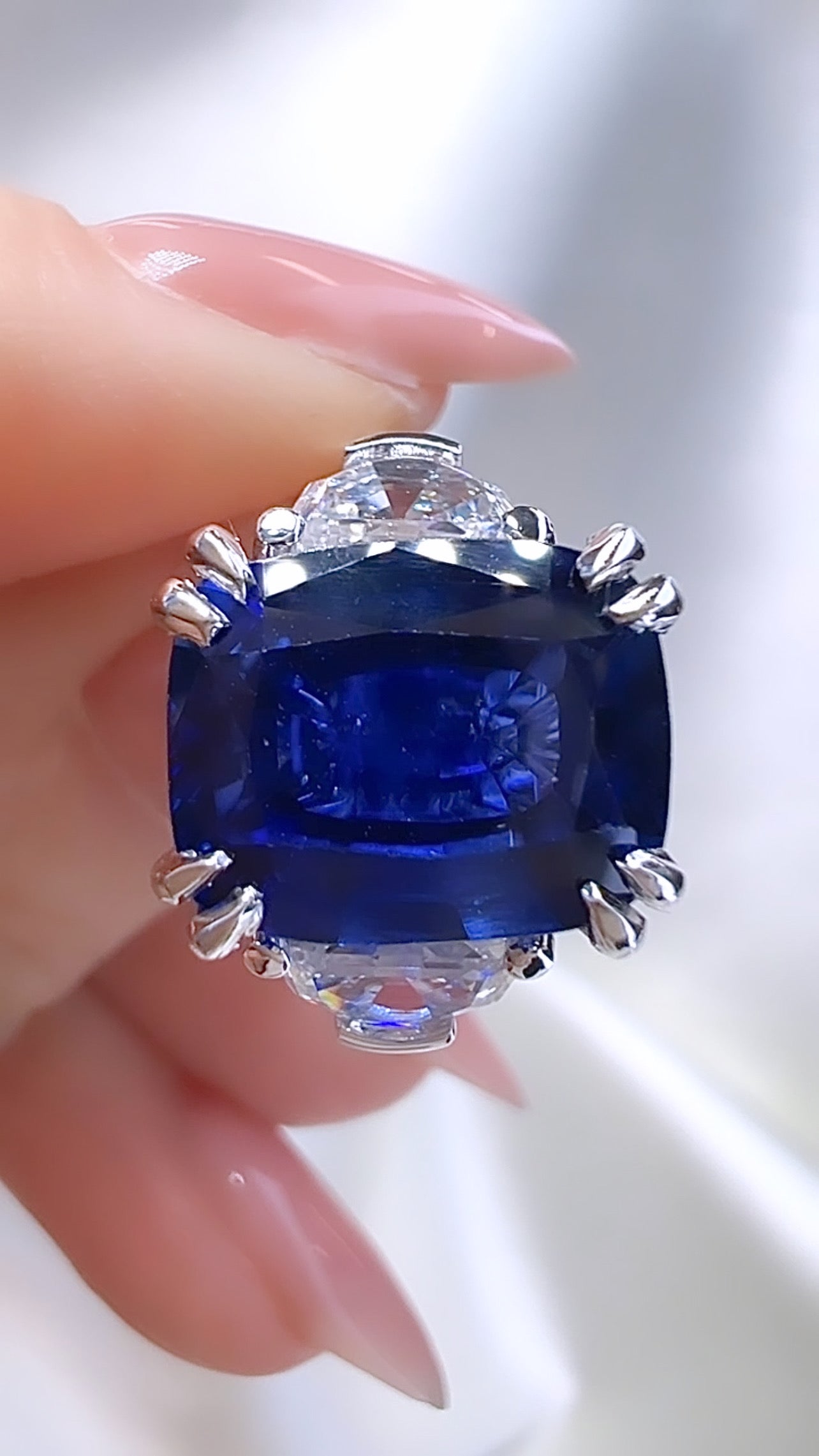 4.30CT Sapphire & Lab Diamond Three Stone Ring