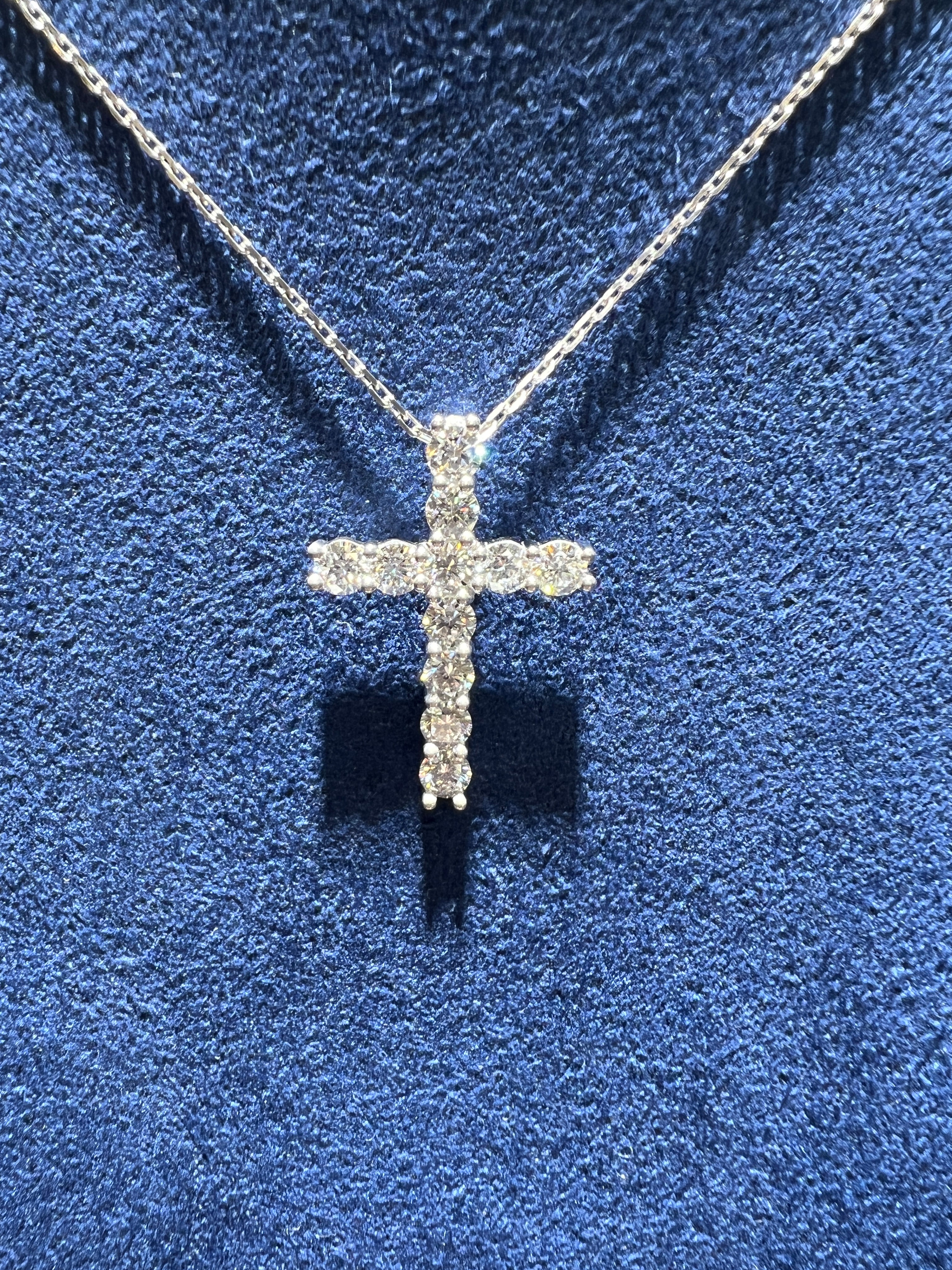 1.10CT Diamond Cross Pendant