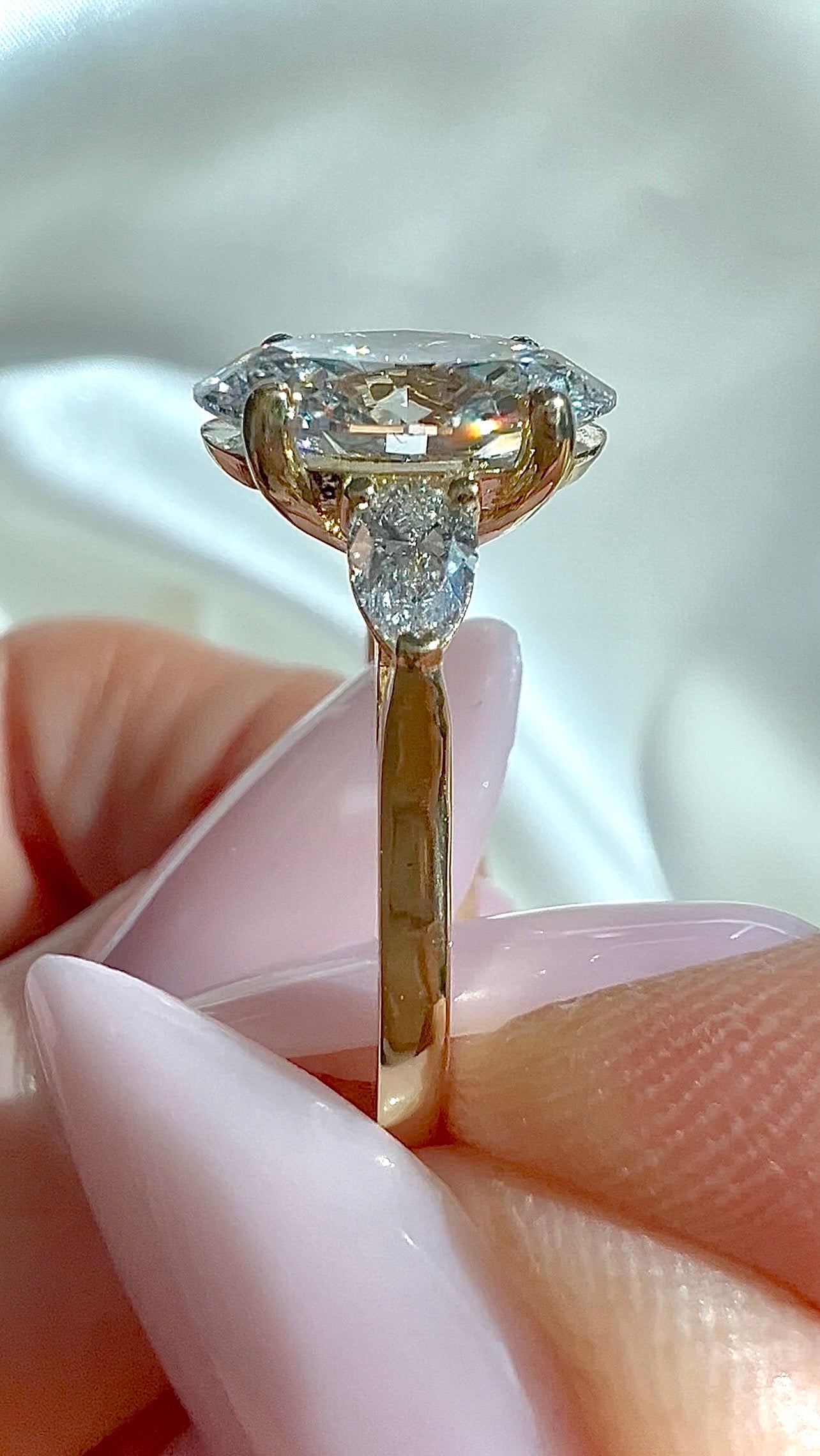 3.07CT Total Weight Oval Cut Lab Diamond Three Stone Engagement Ring Luxury Diamonds