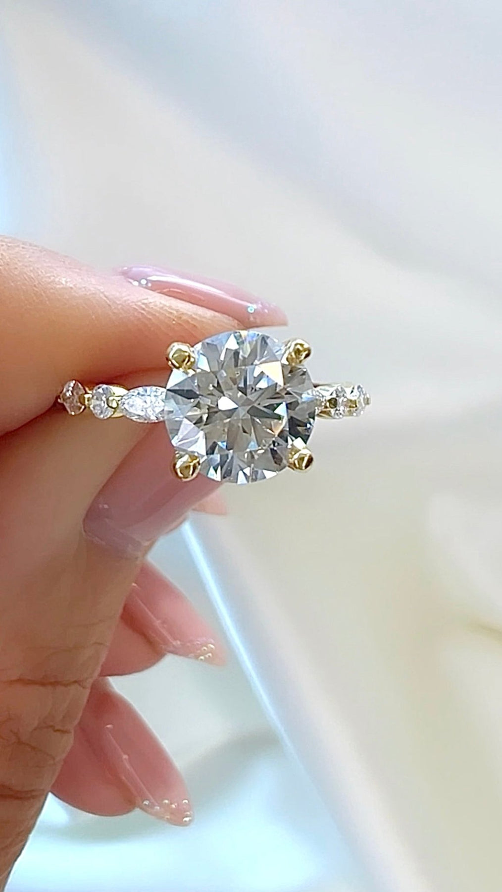 1.78CT Round Brilliant Cut Diamond Engagement Ring