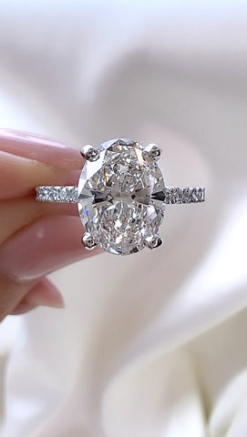 Engagement Rings Vancouver | Luxury Diamonds