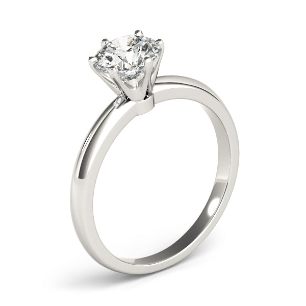 This six-claw solitaire is the ultimate classic engagement ring style