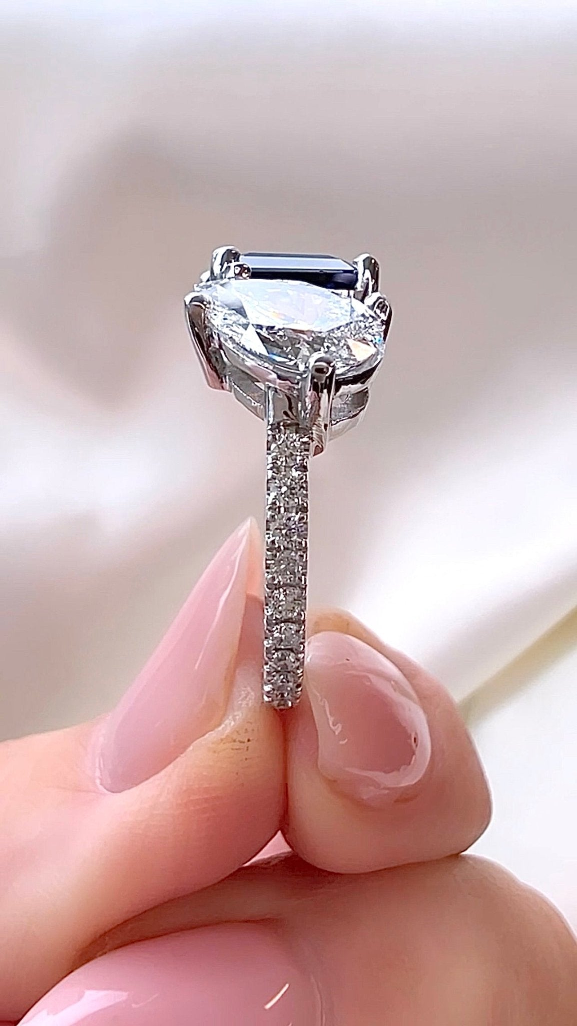 Sapphire & Lab Diamond Toi et Moi Ring